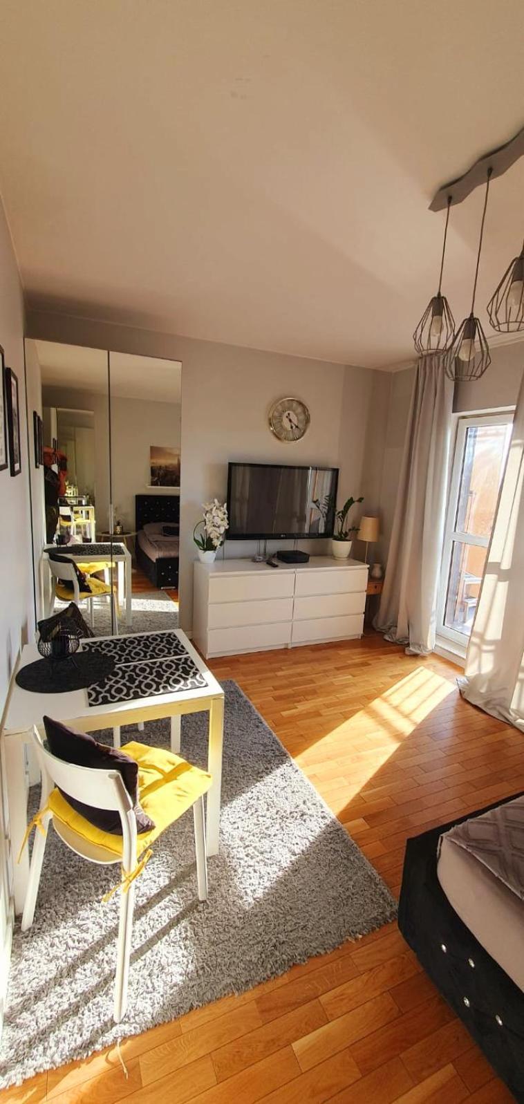Butas Homecomfort Delux Warsaw